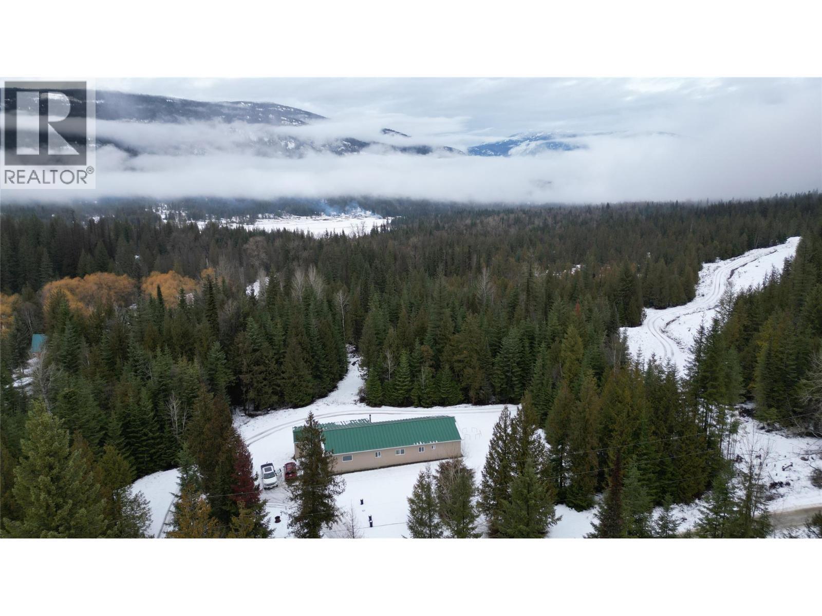 1925 Mcdaniels Road, Castlegar, BC