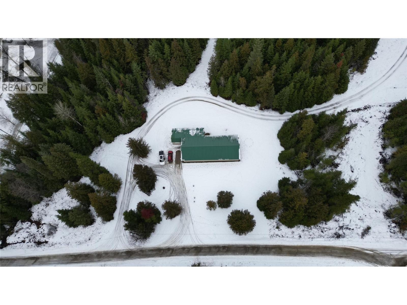 1925 Mcdaniels Road, Castlegar, BC