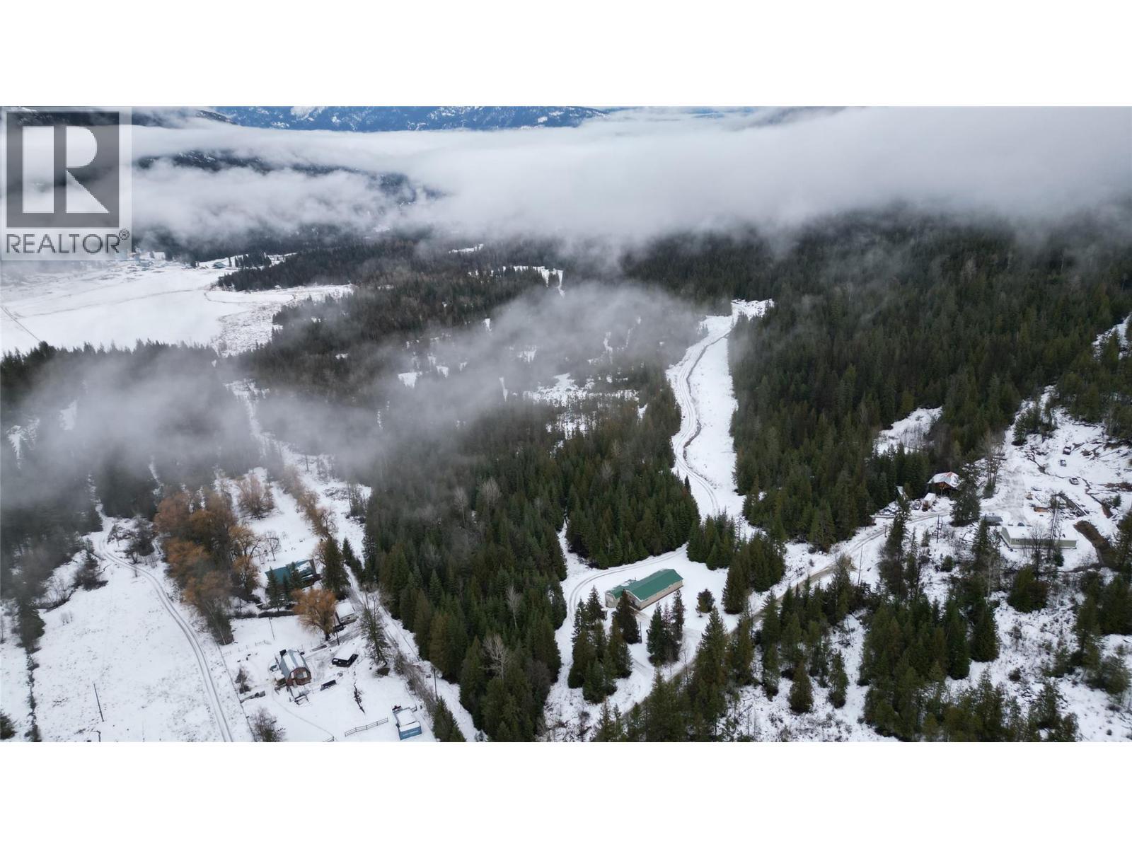 1925 Mcdaniels Road, Castlegar, BC