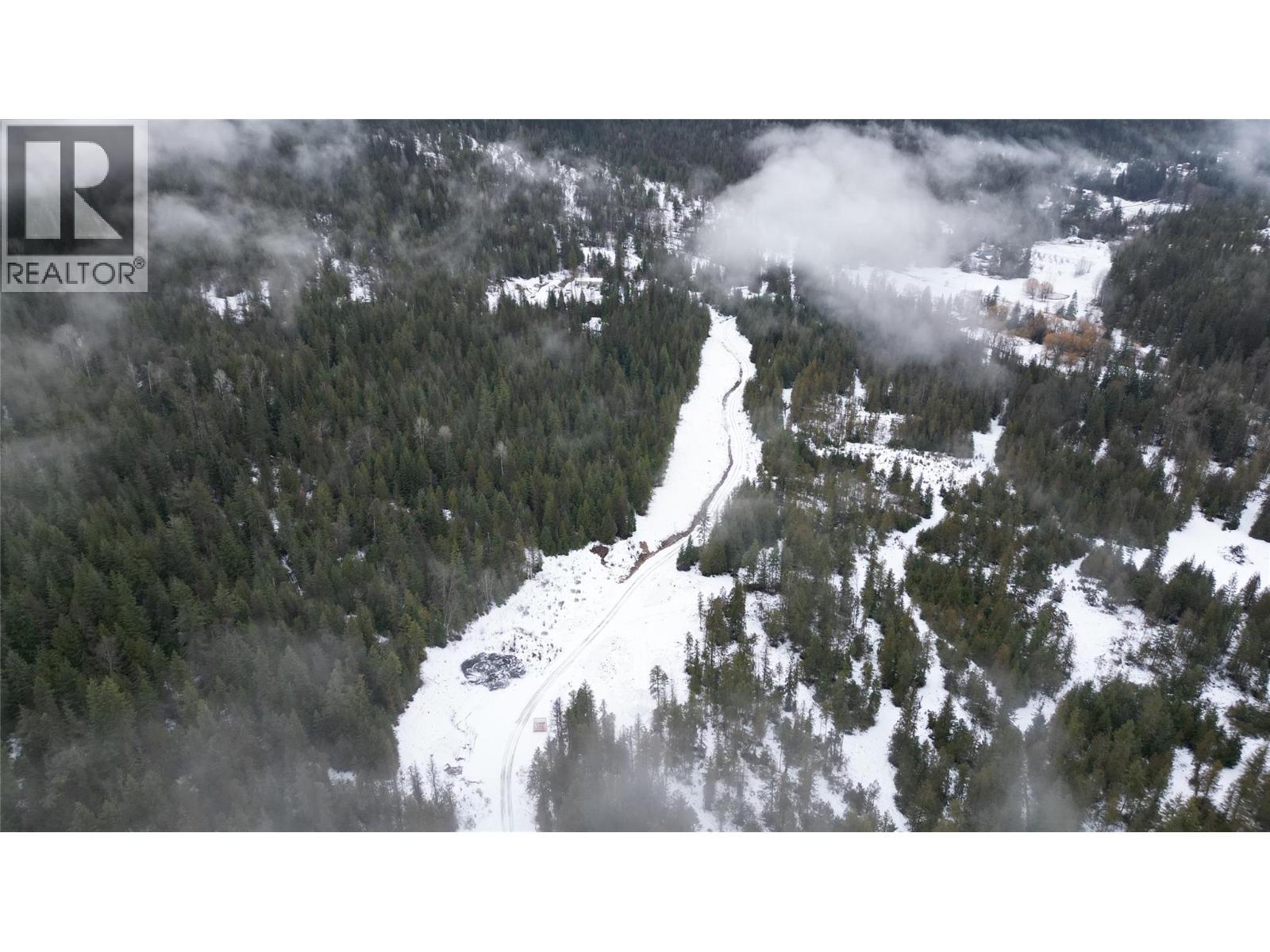 1925 Mcdaniels Road, Castlegar, BC