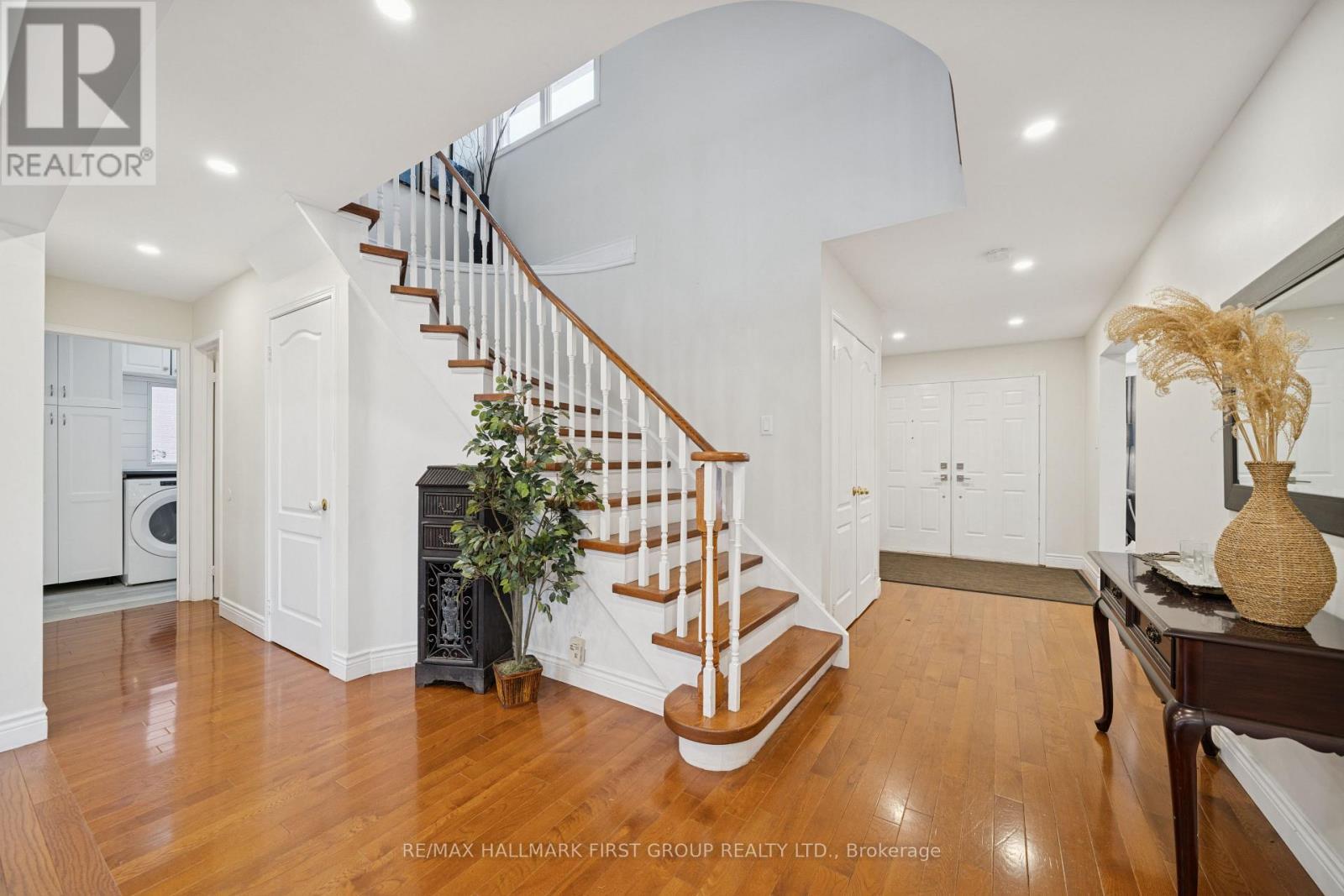 724 Barnes Crescent, Oshawa, ON - Indoor Photo Showing Other Room