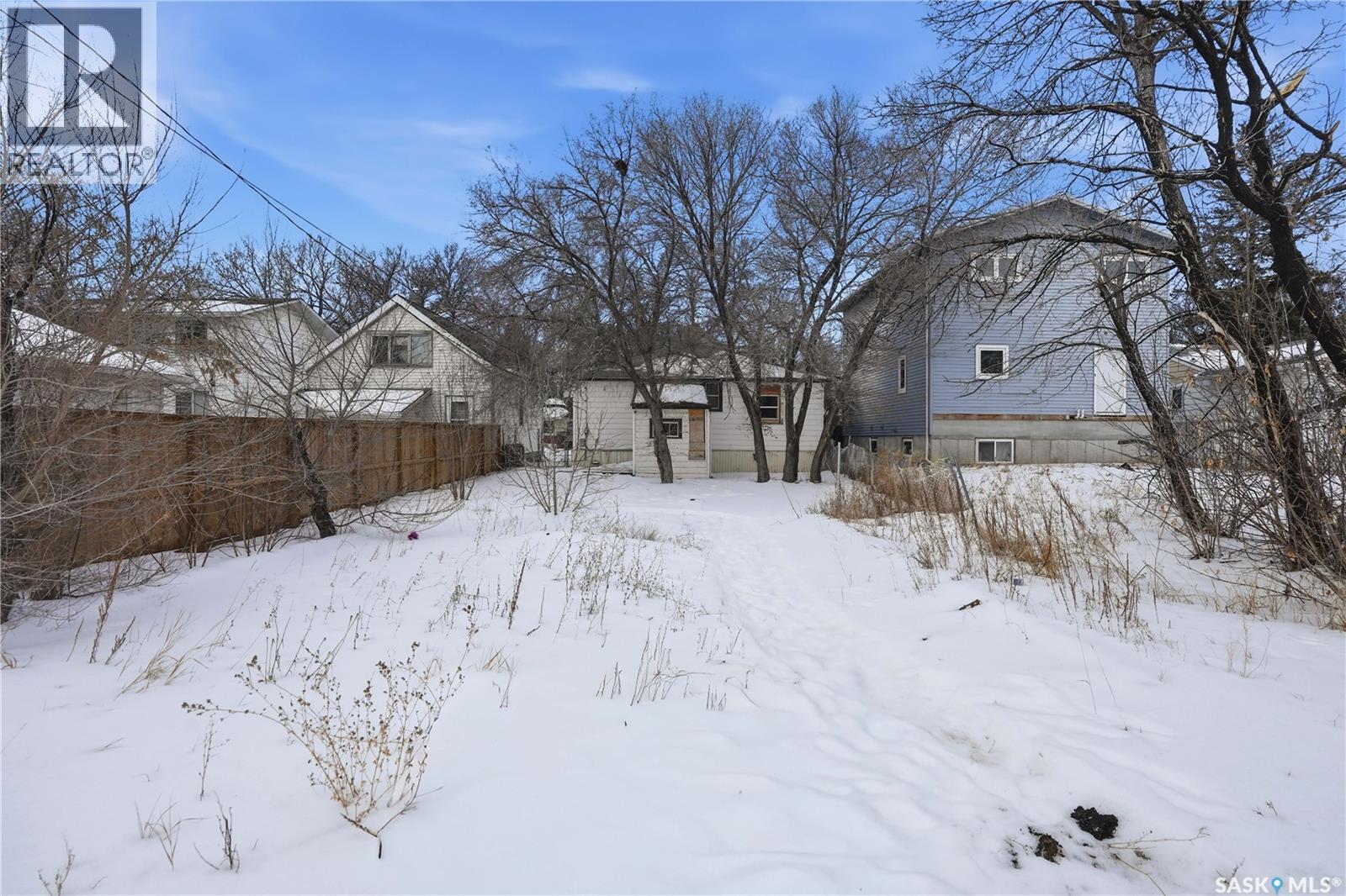 843 Argyle Street, Regina, SK - Outdoor