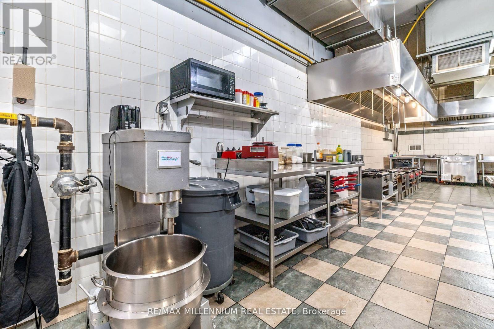 104 Cannon Street E, Hamilton, ON