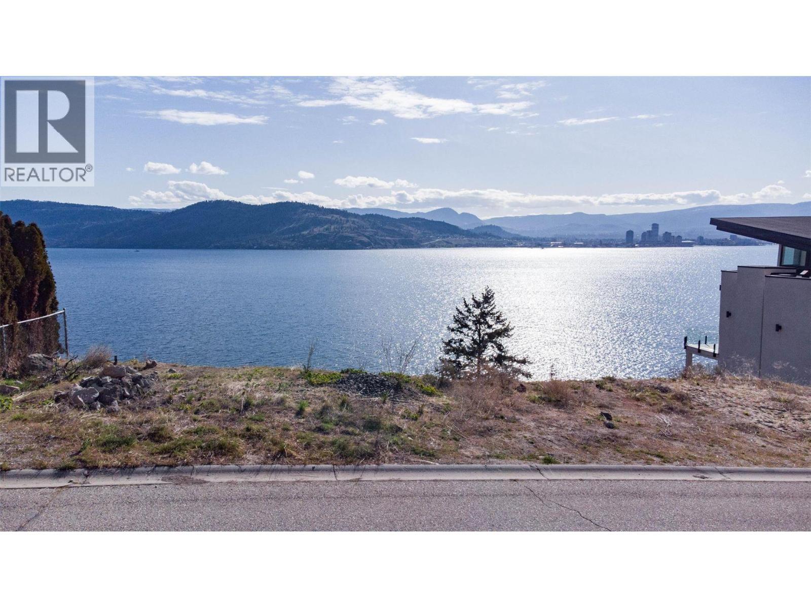 901 Westside Road S Unit# 13, West Kelowna, BC