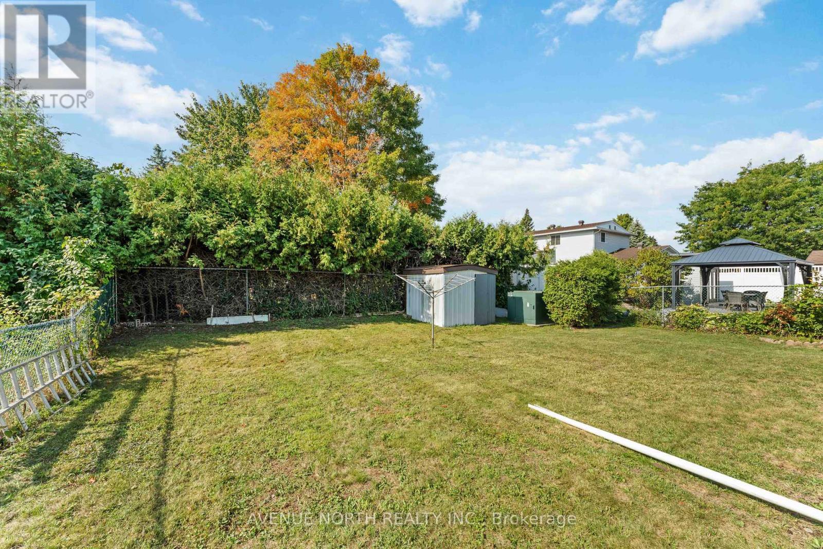 2178 Erinbrook Crescent, Ottawa, ON - Outdoor