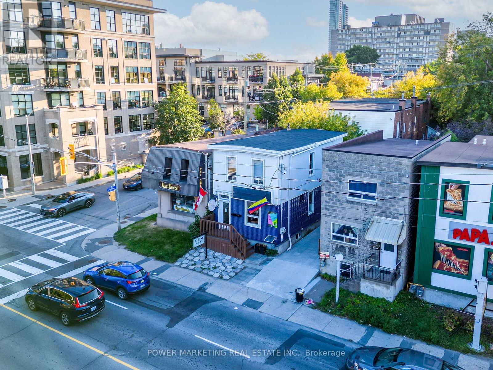 A&B - 684 Bronson Avenue, Ottawa, ON