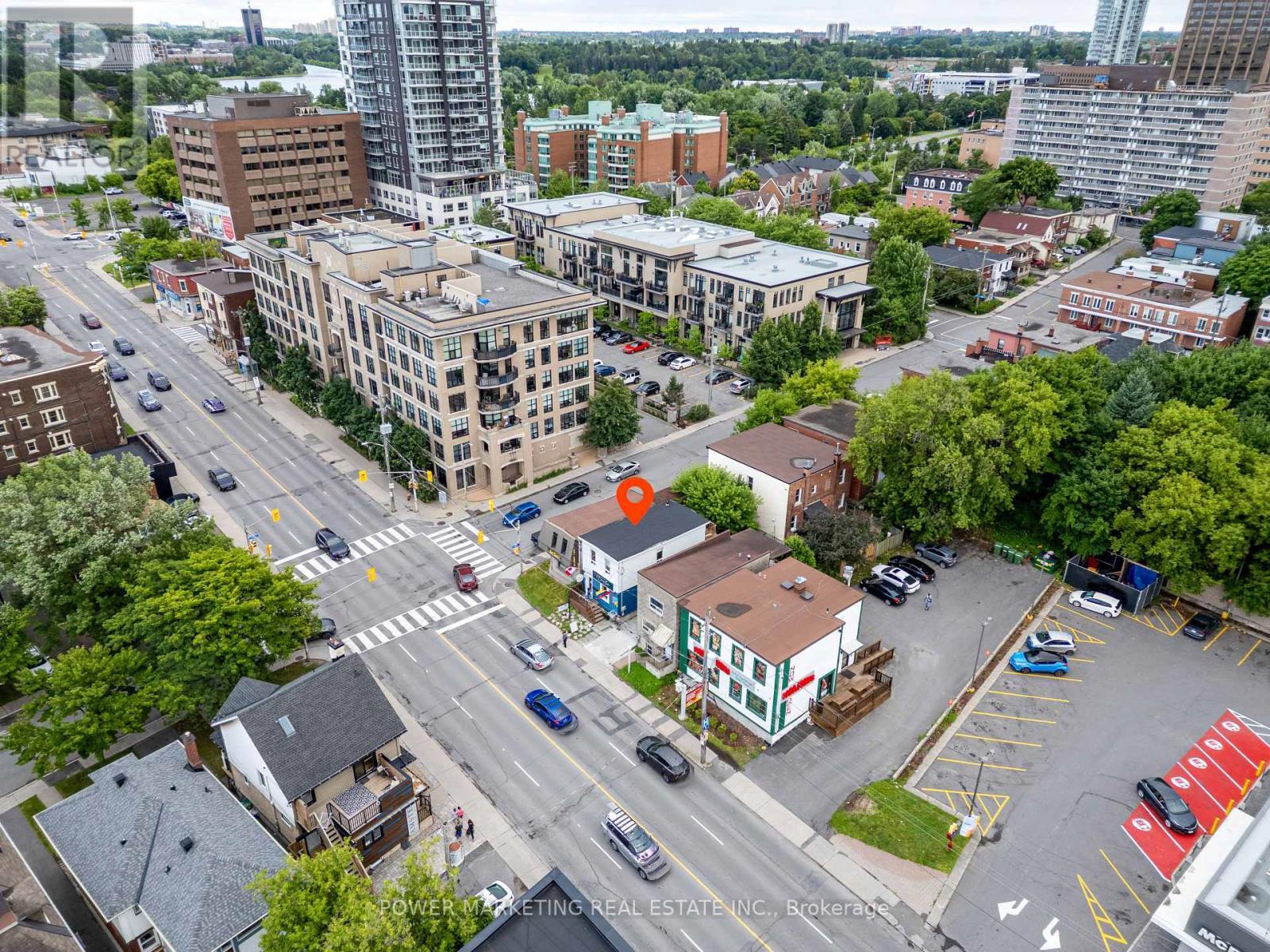 A&B - 684 Bronson Avenue, Ottawa, ON