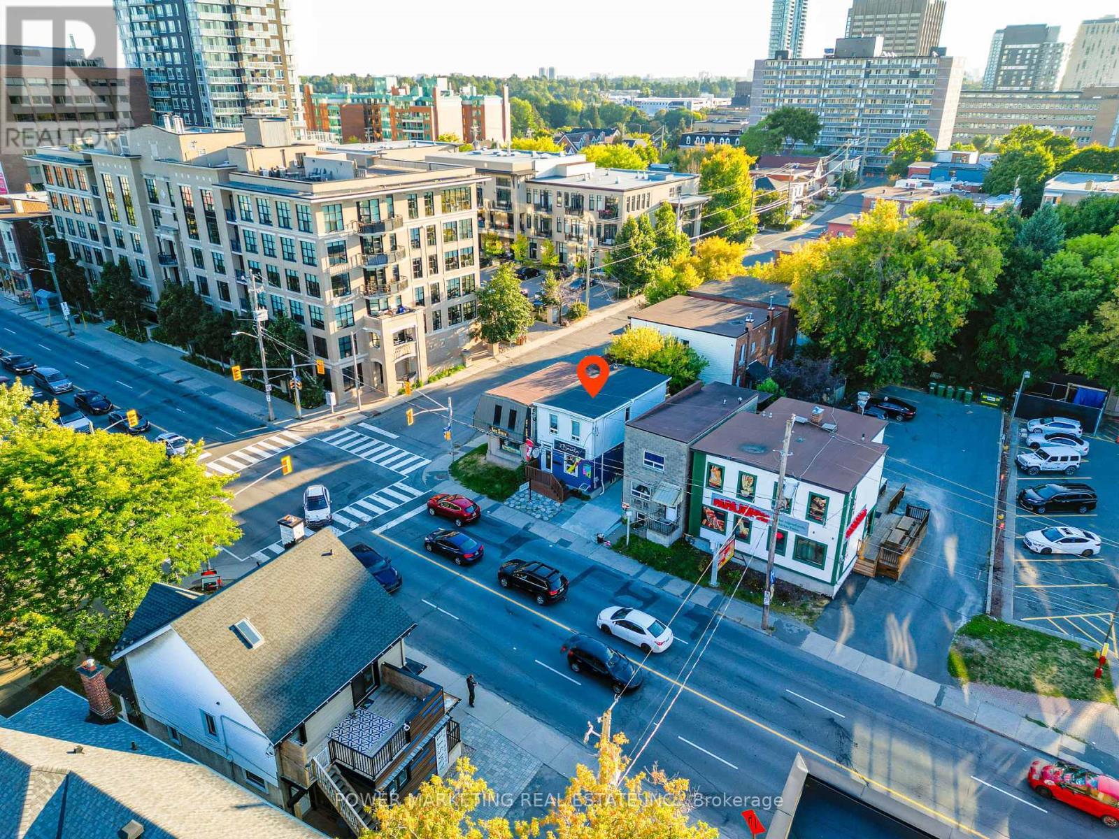 A&B - 684 Bronson Avenue, Ottawa, ON