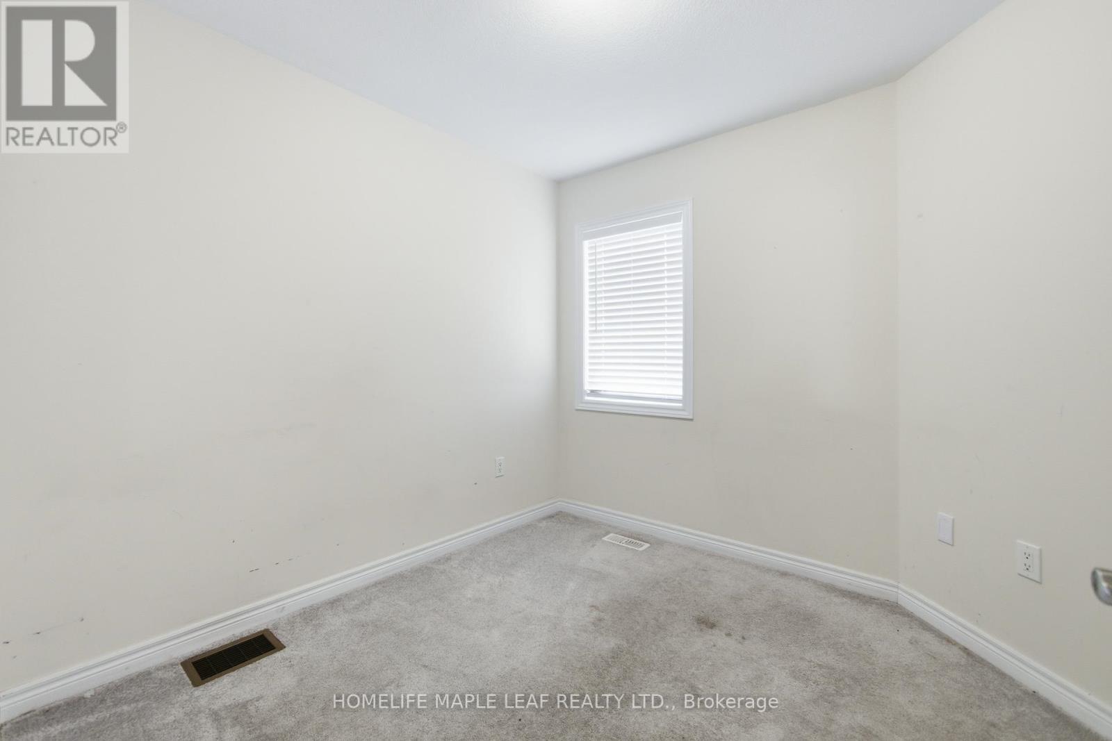 68 - 582 Linden Drive, Cambridge, ON - Indoor Photo Showing Other Room