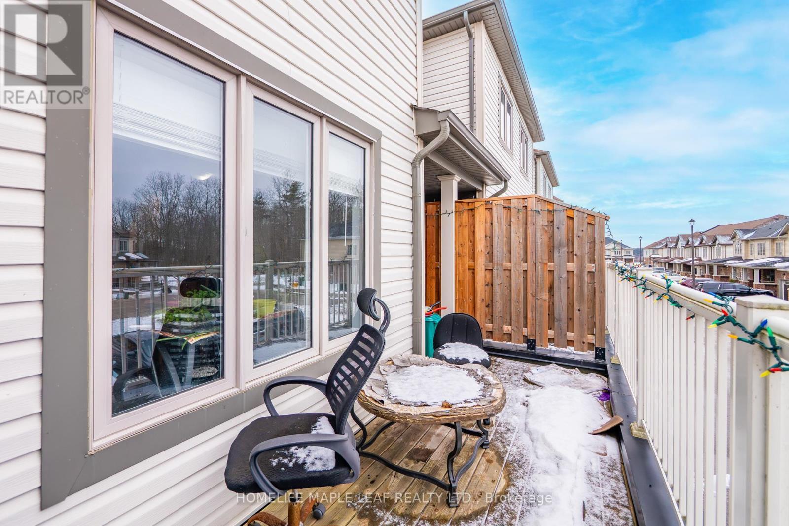 68 - 582 Linden Drive, Cambridge, ON - Outdoor