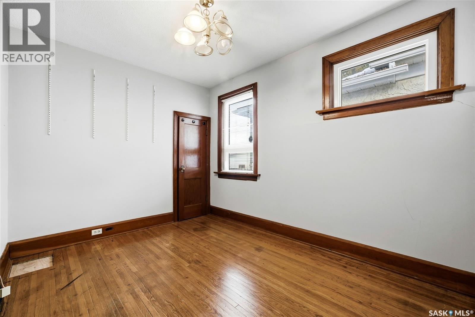 1320 Athol Street, Regina, SK - Indoor Photo Showing Other Room