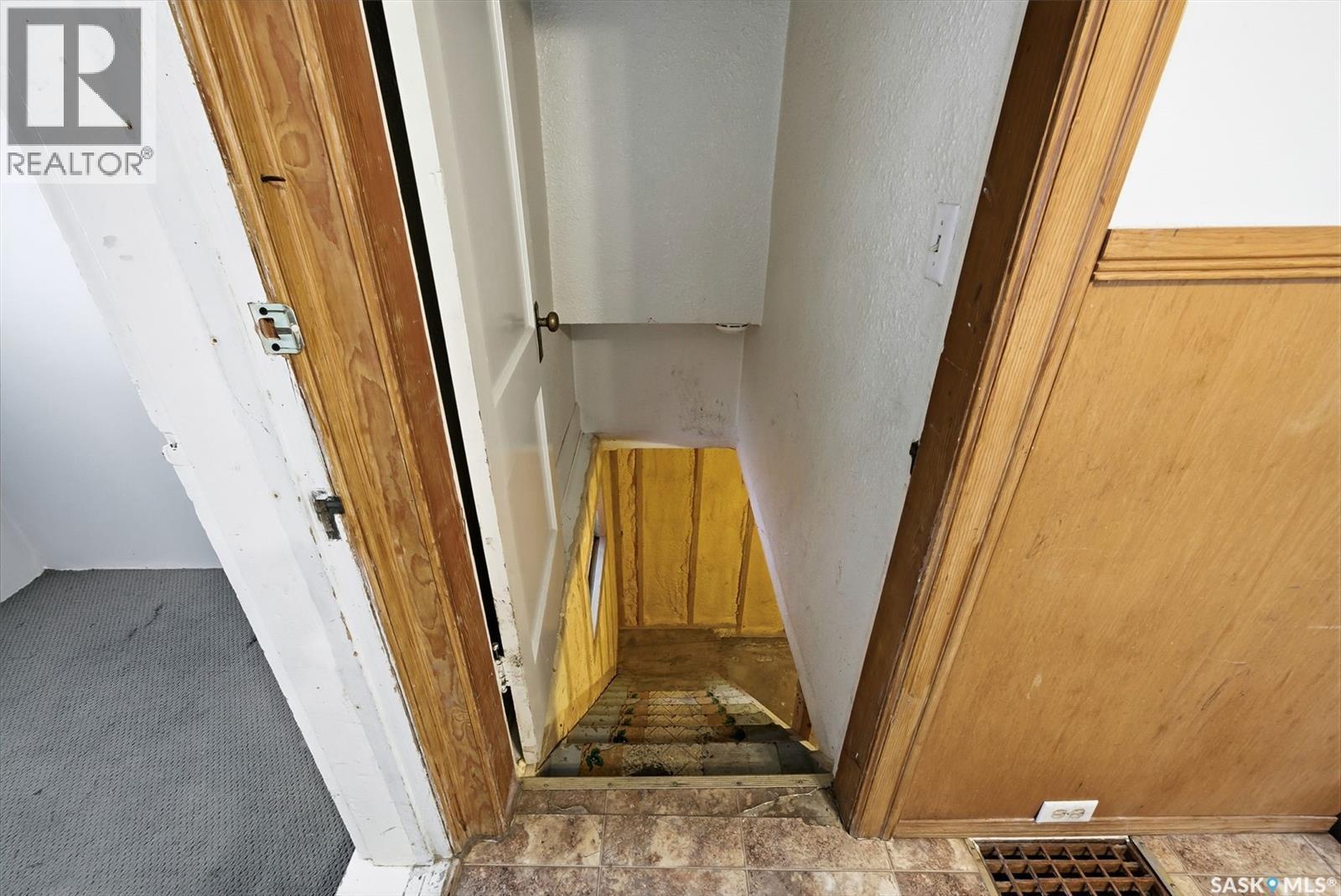 1320 Athol Street, Regina, SK - Indoor Photo Showing Other Room