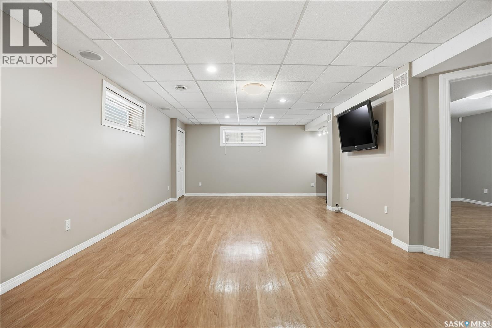 7902 Thrush Street, Regina, SK - Indoor