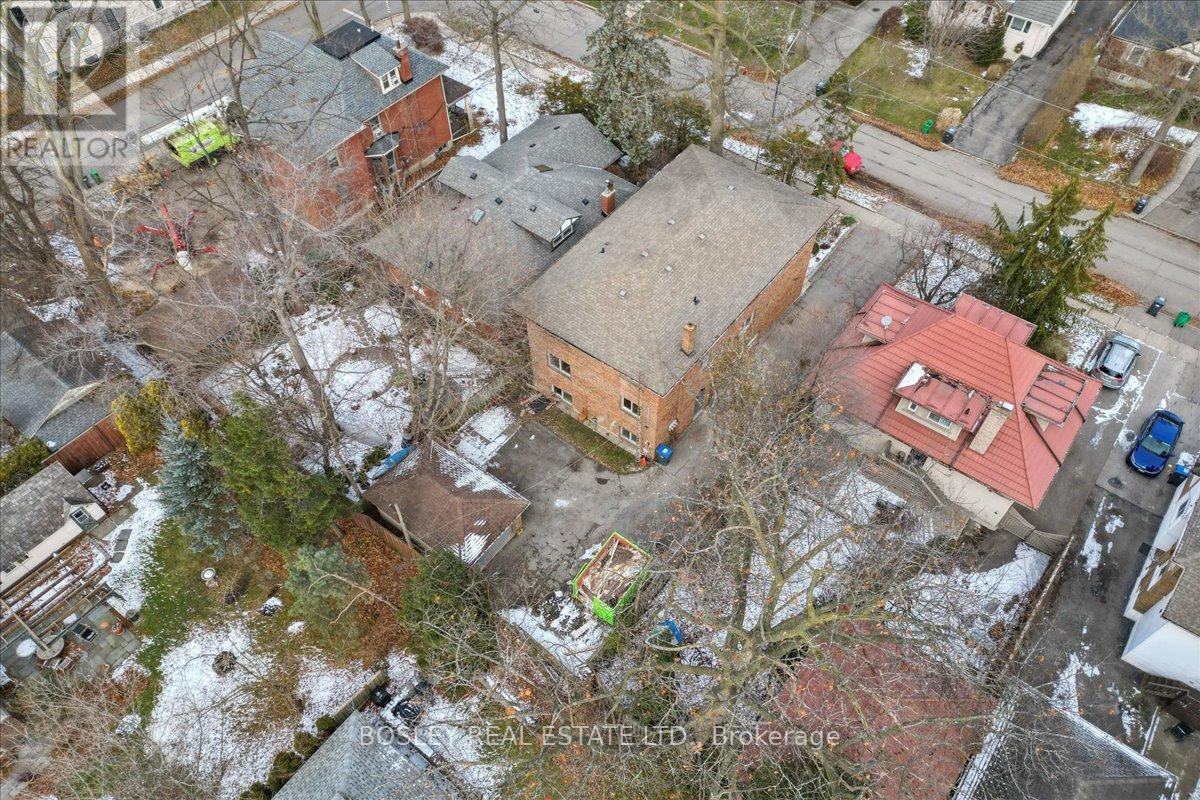 24 Oakwood Avenue, Mississauga, ON - Outdoor