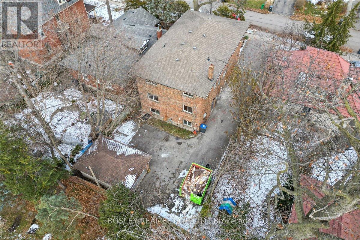 24 Oakwood Avenue, Mississauga, ON - Outdoor