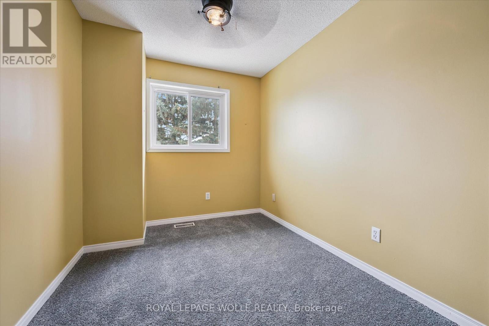 43 - 589 Beechwood Drive, Waterloo, ON - Indoor Photo Showing Other Room
