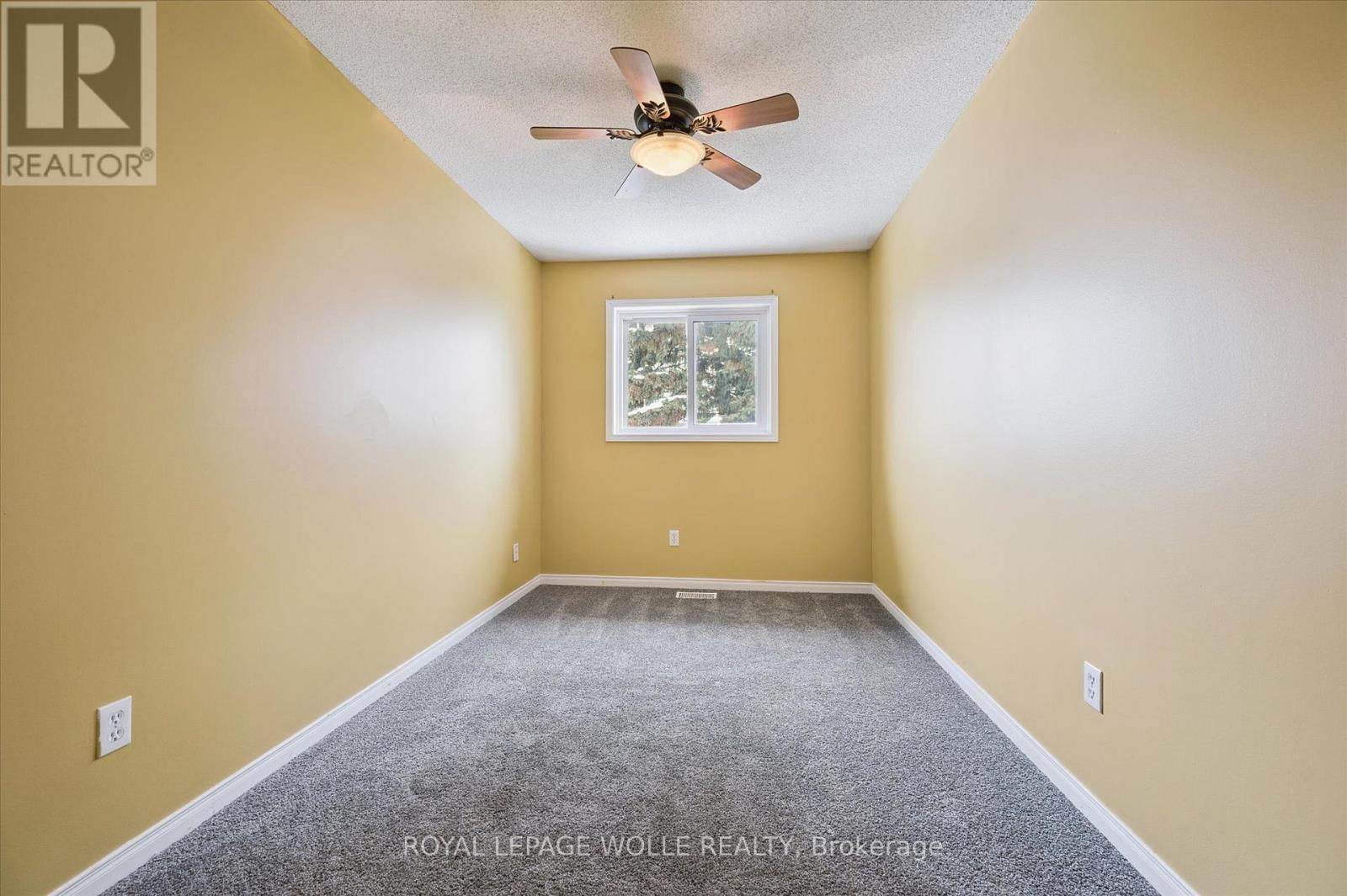43 - 589 Beechwood Drive, Waterloo, ON - Indoor Photo Showing Other Room