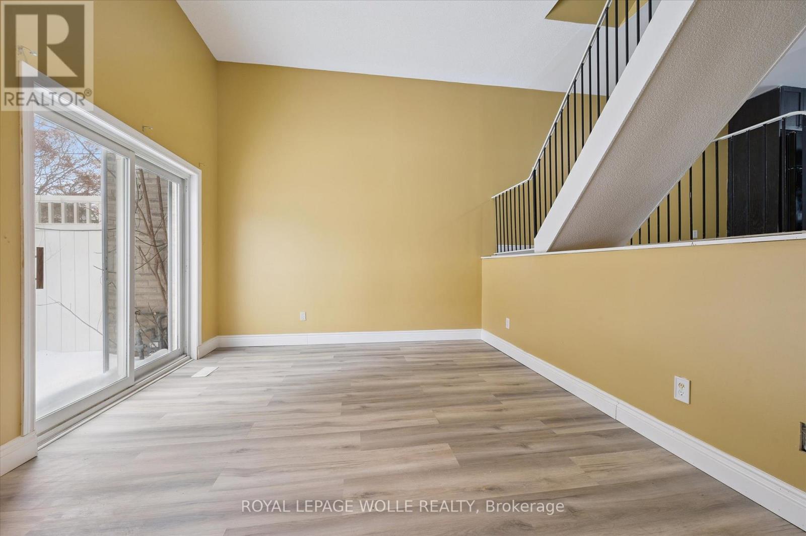 43 - 589 Beechwood Drive, Waterloo, ON - Indoor Photo Showing Other Room