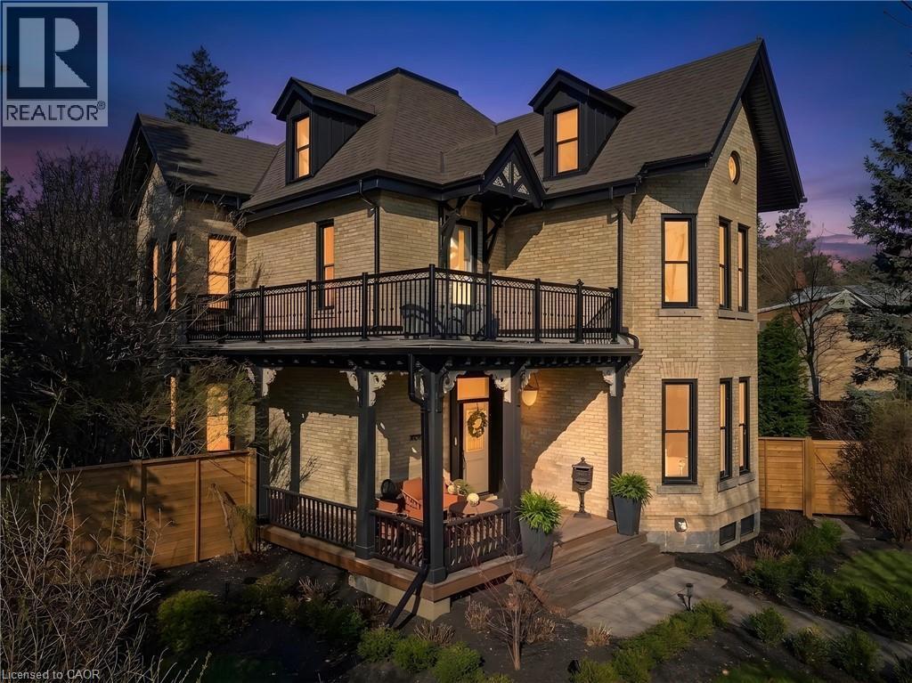 24 Park Avenue, Cambridge, ON - Outdoor