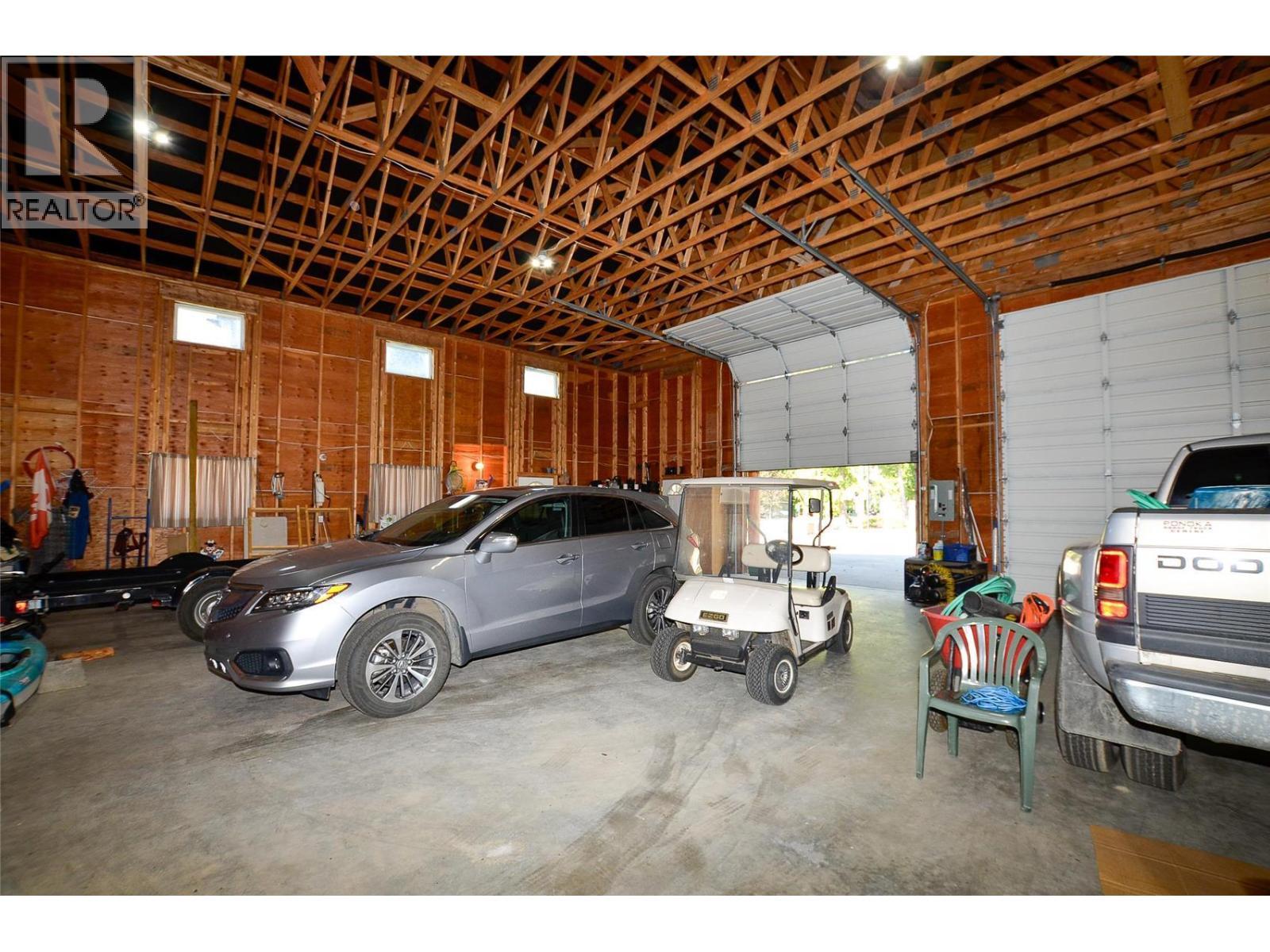 Lots of storage space. - 19-3453 Cessna Road, Enderby, BC - Indoor Photo Showing Garage