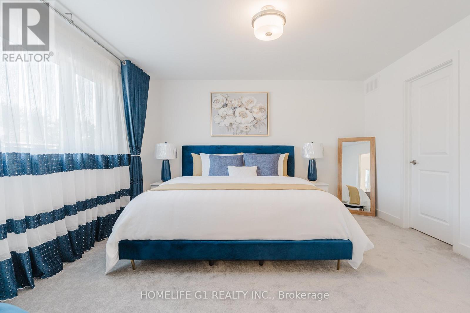 45 Moosonee Crescent, Ottawa, ON - Indoor Photo Showing Bedroom