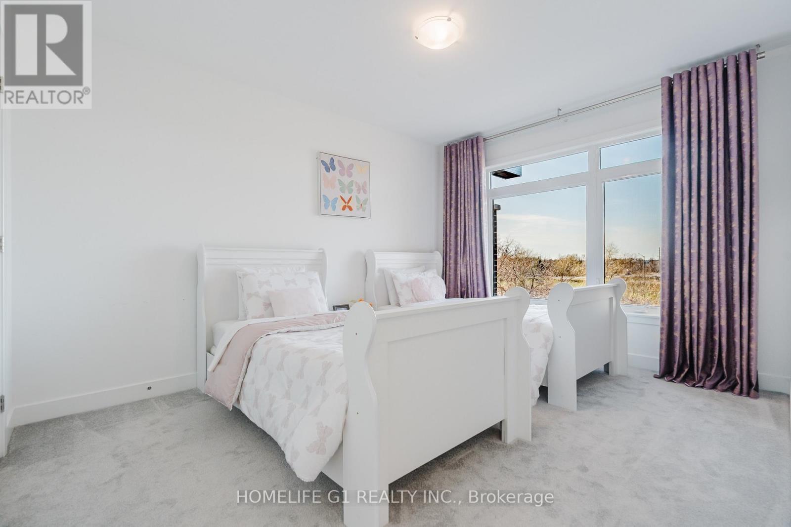45 Moosonee Crescent, Ottawa, ON - Indoor Photo Showing Bedroom