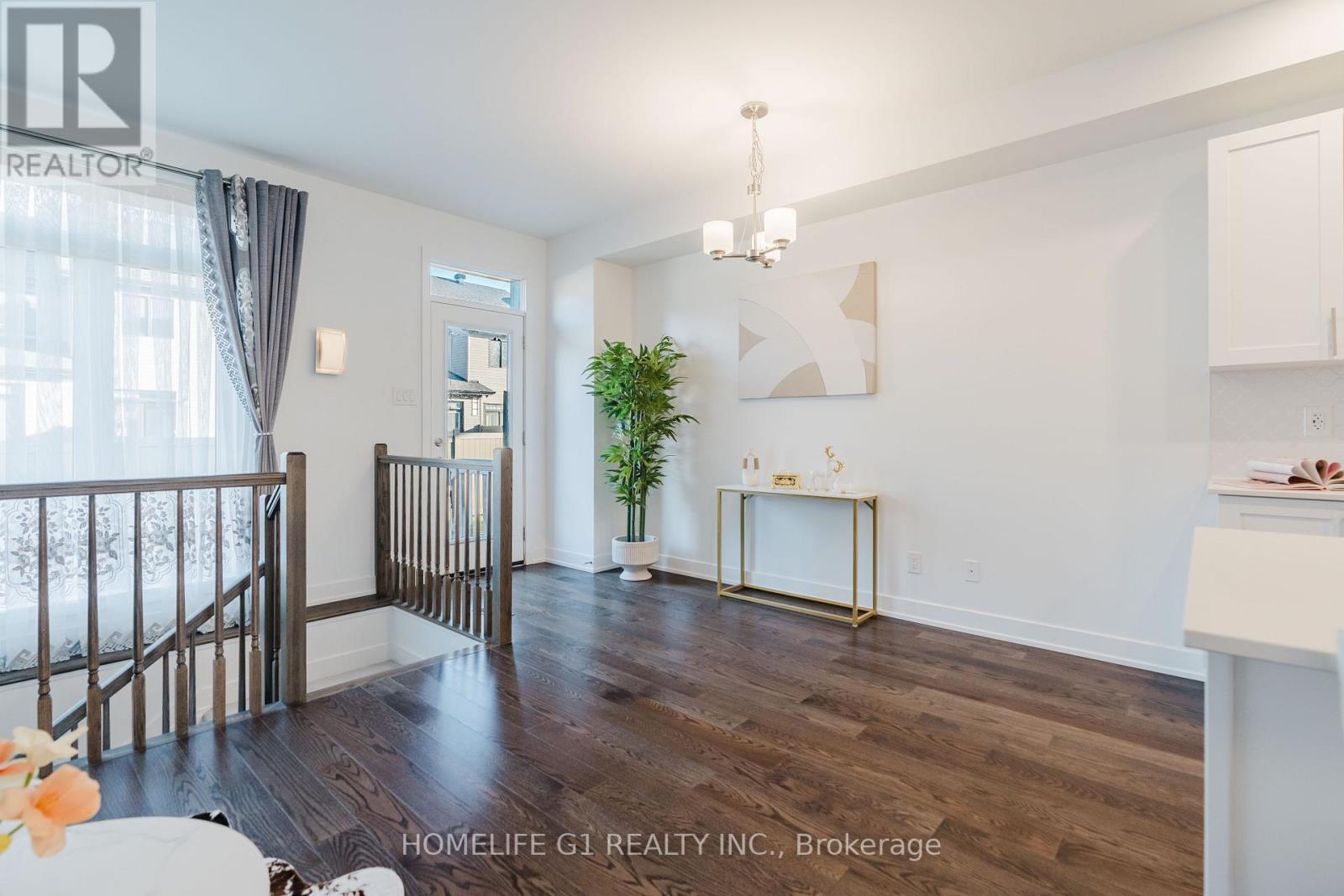 45 Moosonee Crescent, Ottawa, ON - Indoor