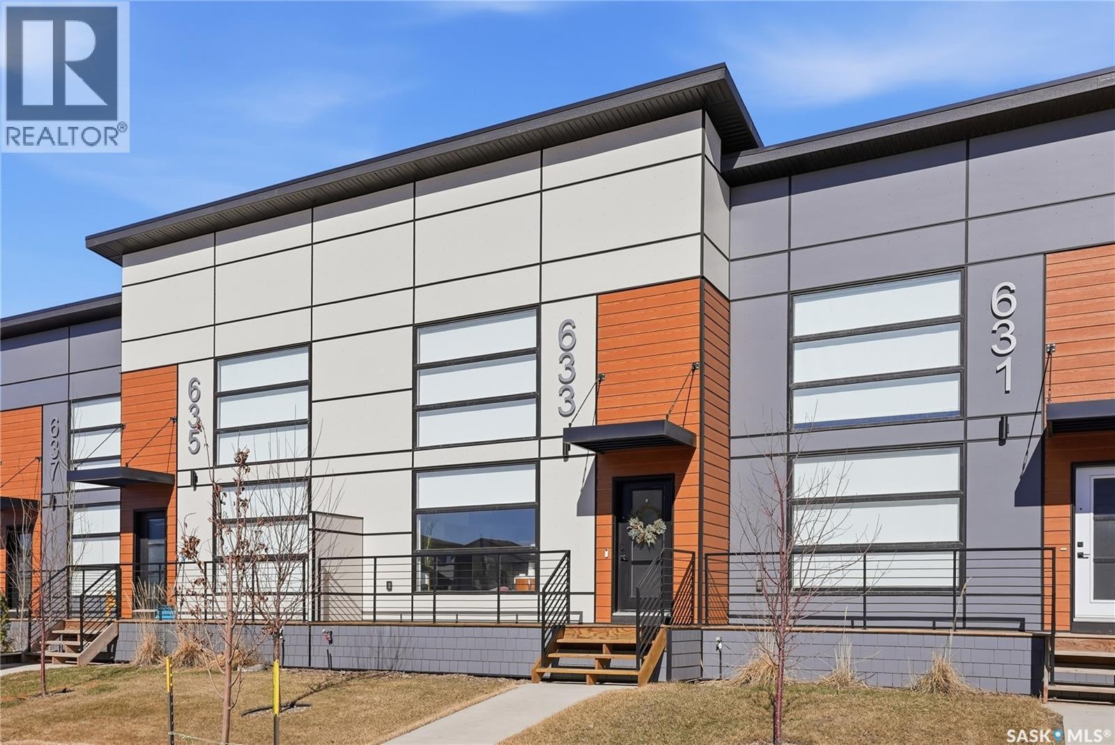 633 Brighton Gate, Saskatoon, SK - Outdoor