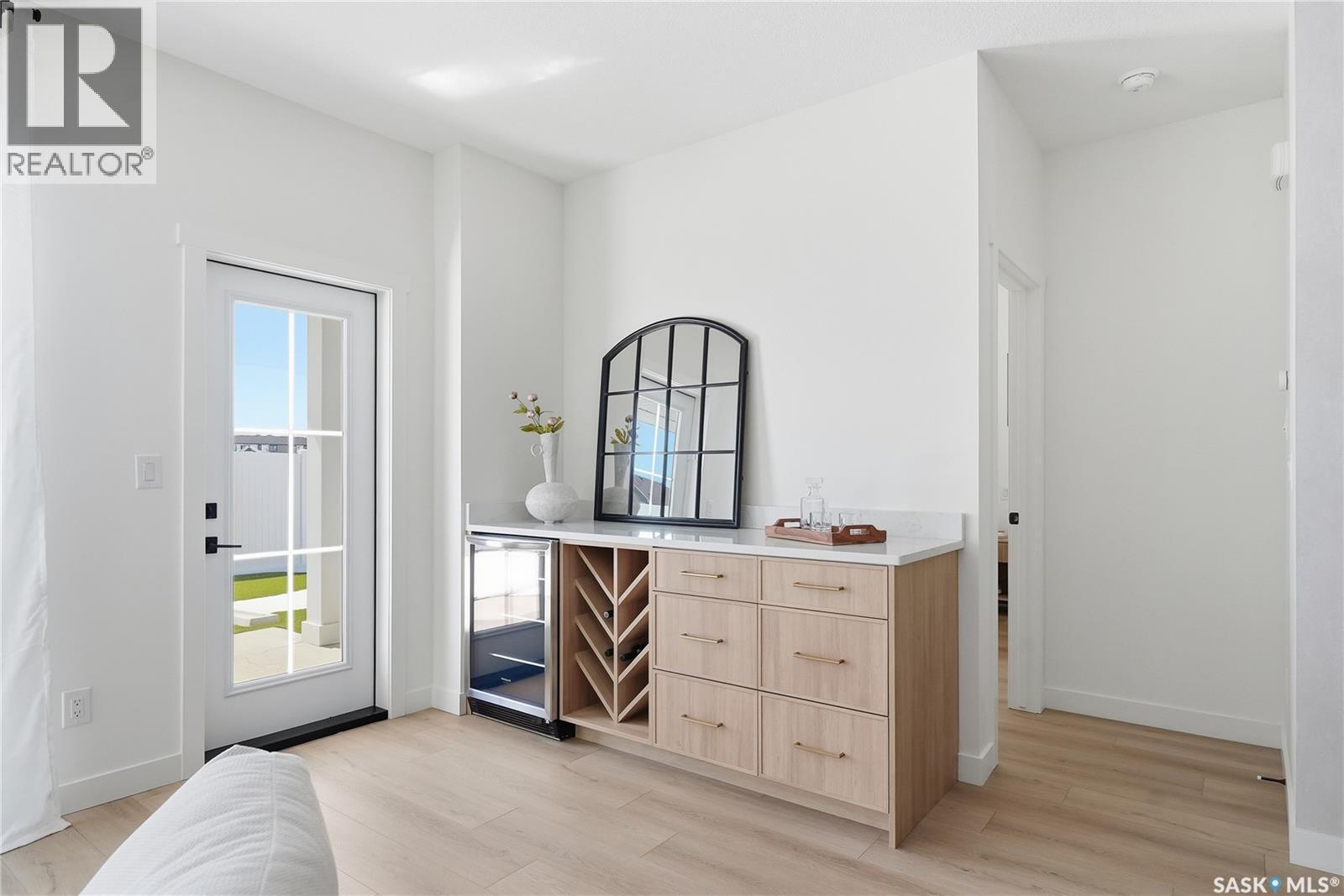 24 720 Brighton Boulevard, Saskatoon, SK - Indoor