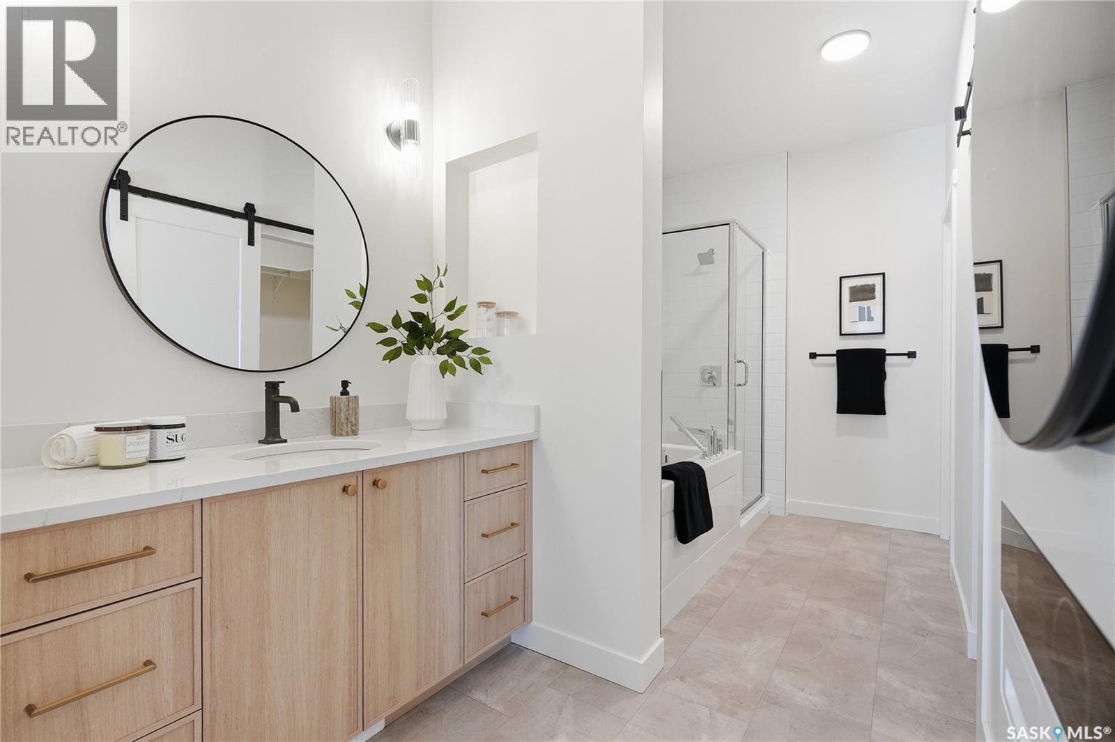 24 720 Brighton Boulevard, Saskatoon, SK - Indoor Photo Showing Bathroom