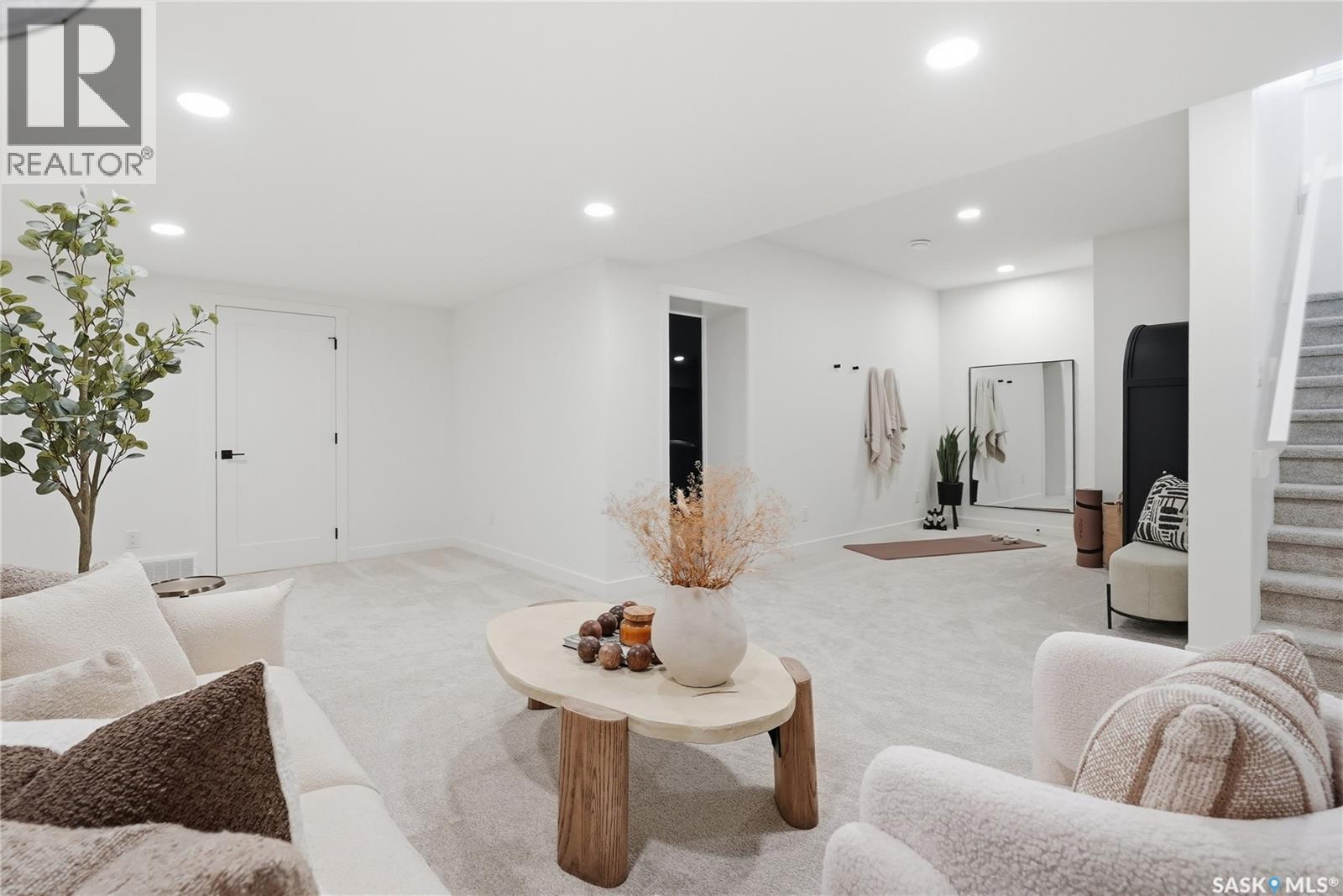 24 720 Brighton Boulevard, Saskatoon, SK - Indoor Photo Showing Living Room
