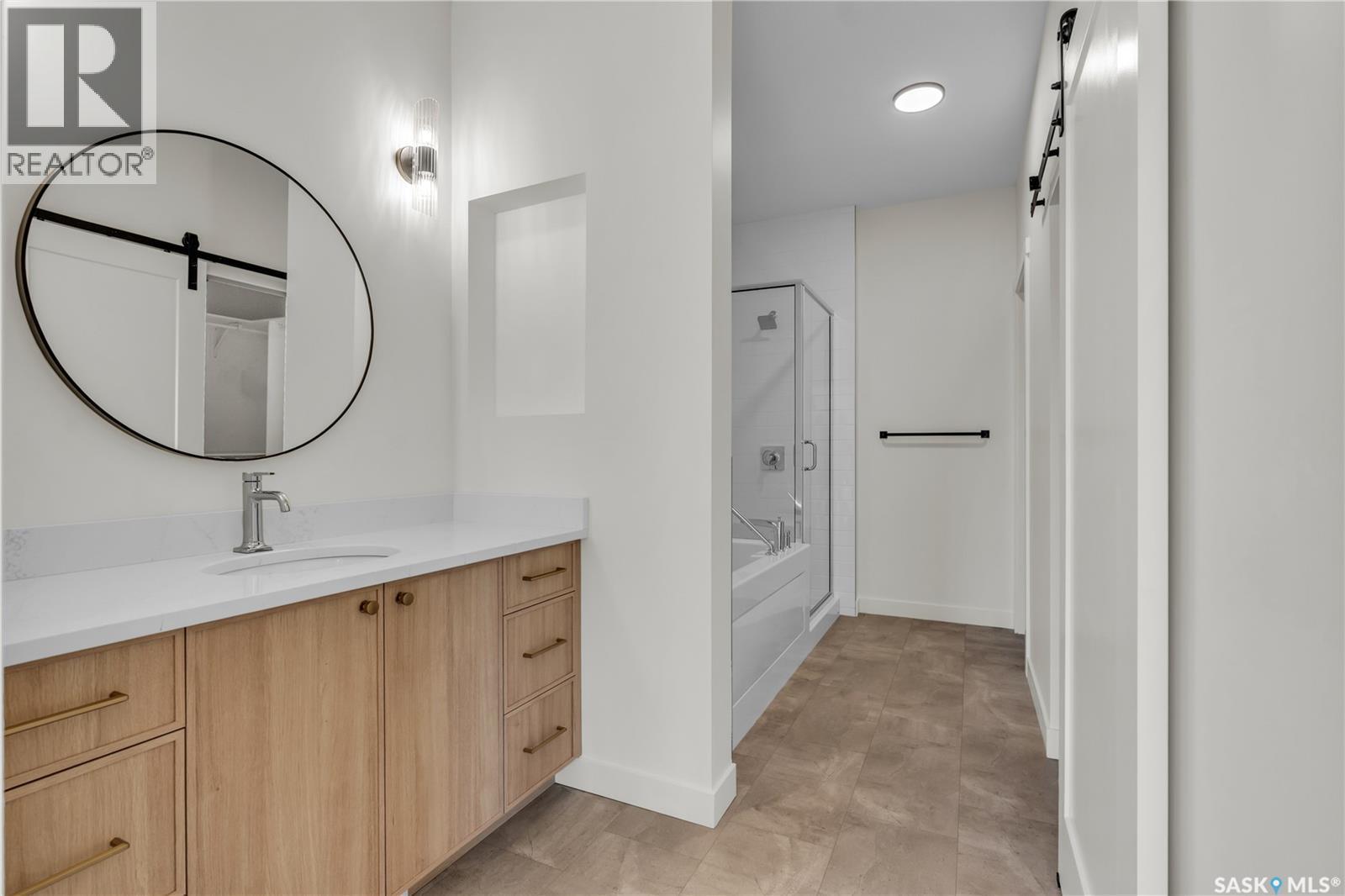 24 720 Brighton Boulevard, Saskatoon, SK - Indoor Photo Showing Bathroom