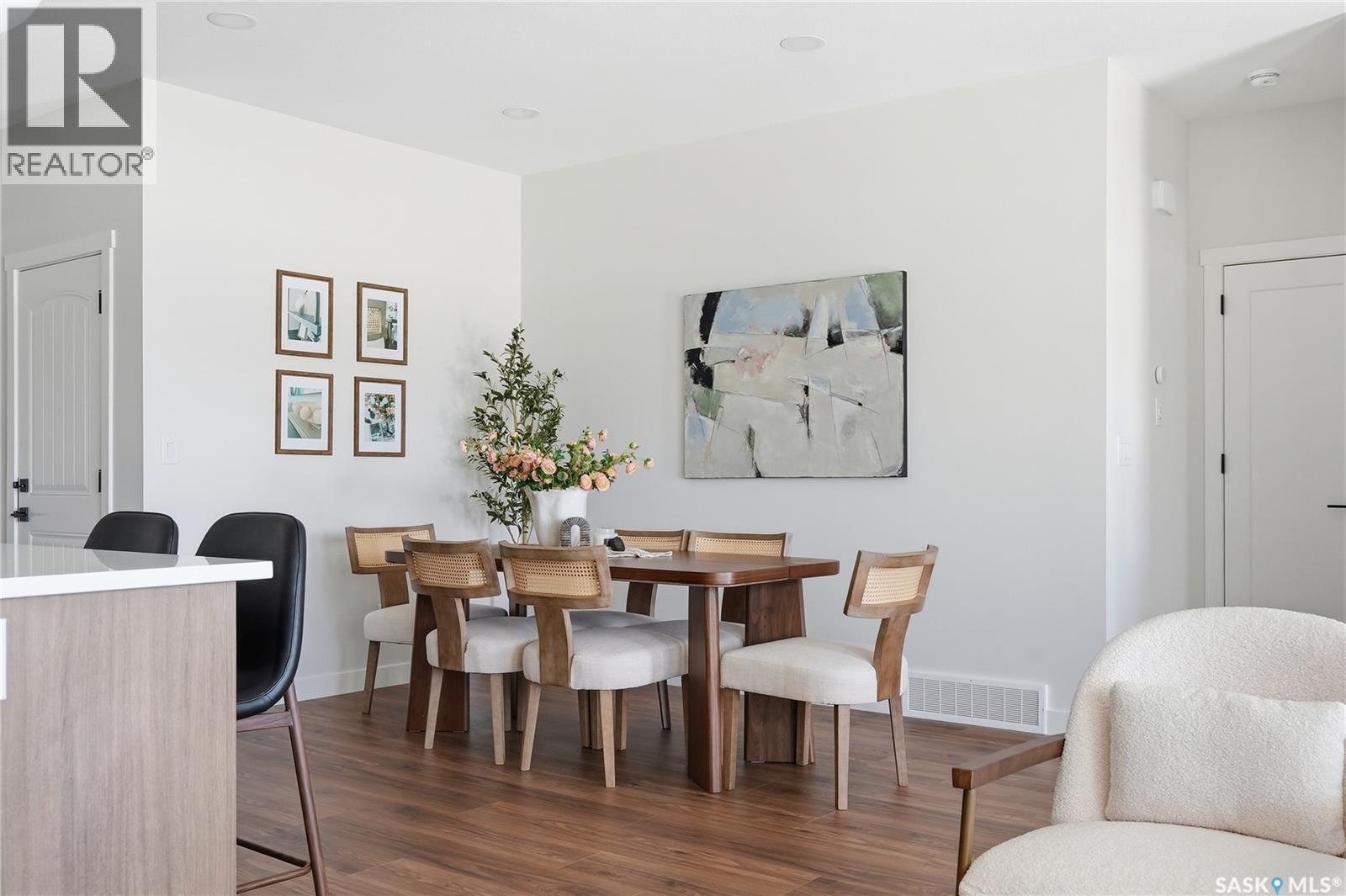 22 720 Brighton Boulevard, Saskatoon, SK - Indoor Photo Showing Dining Room