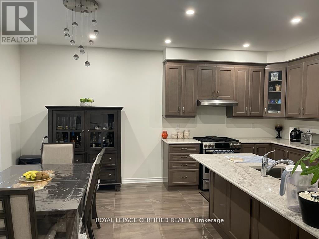 9 Affusion Road E, Brampton, ON - Indoor