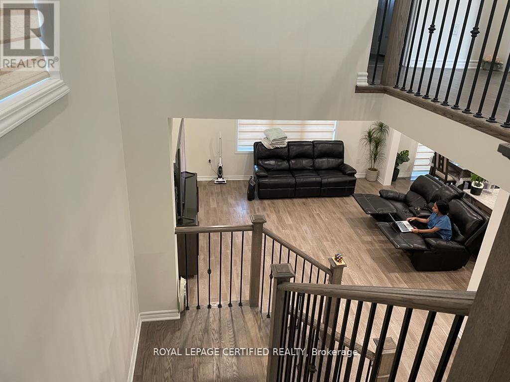 9 Affusion Road E, Brampton, ON - Indoor Photo Showing Other Room