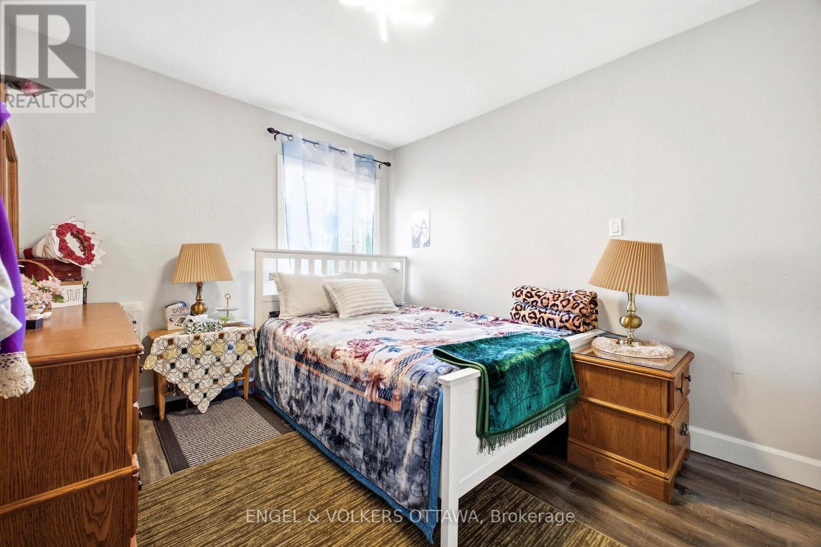 Unit #3 - 287 St Laurent Boulevard, Ottawa, ON - Indoor Photo Showing Bedroom