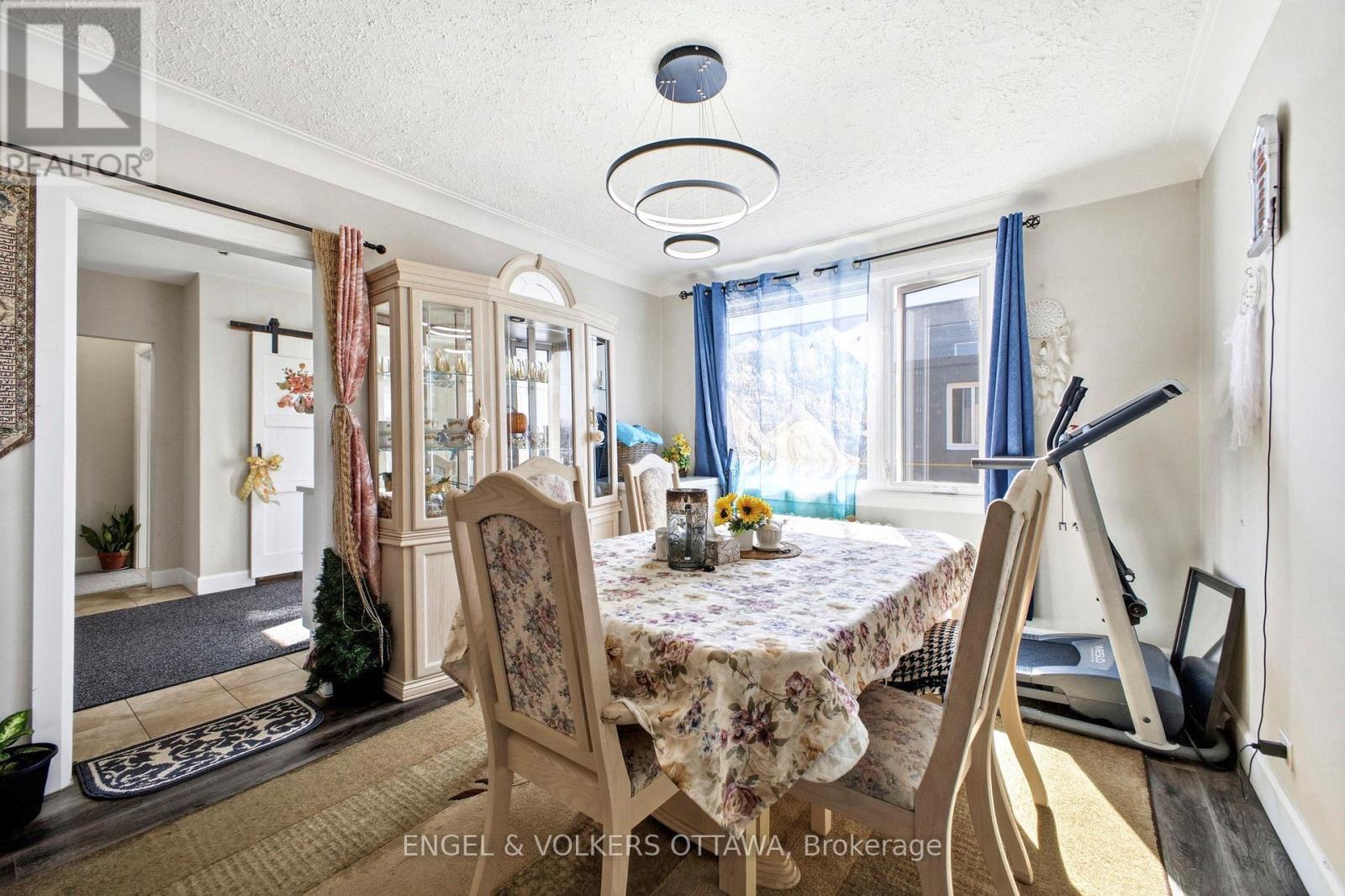 Unit #3 - 287 St Laurent Boulevard, Ottawa, ON - Indoor Photo Showing Dining Room