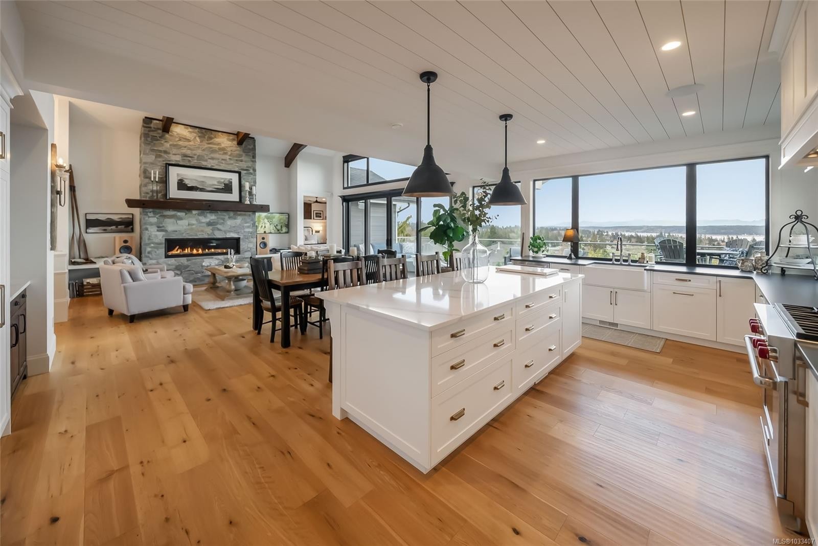 754 Nelson Rd, Campbell River, BC