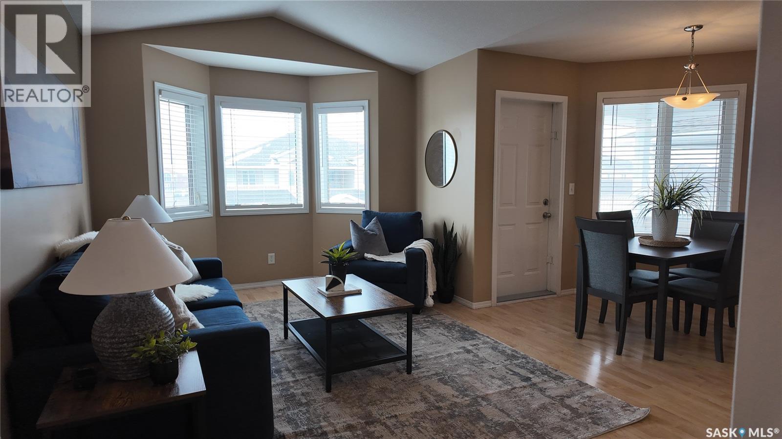4128 Buckingham Drive E, Regina, SK - Indoor