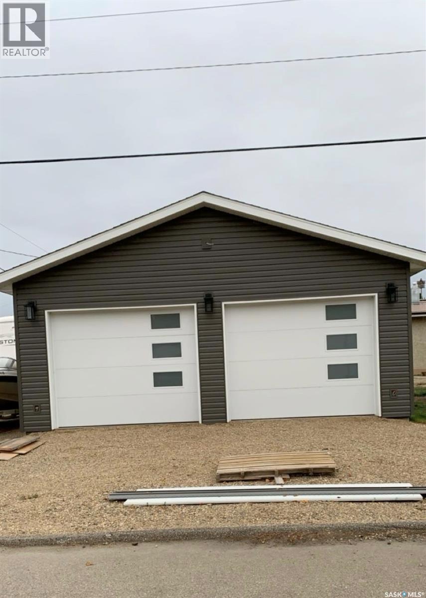 412 5Th Street Ne, Ituna, SK - Outdoor With Exterior