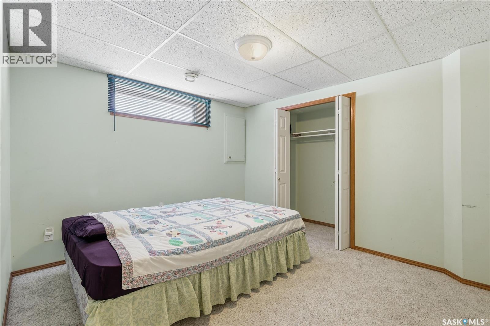 3232 Thames Crescent E, Regina, SK - Indoor Photo Showing Bedroom