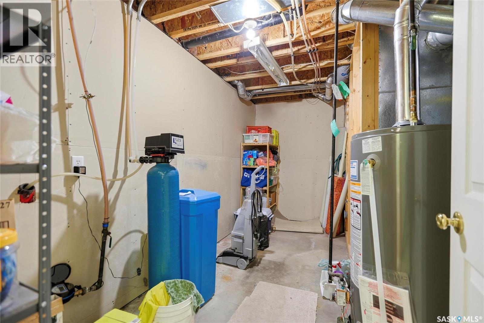 3232 Thames Crescent E, Regina, SK - Indoor Photo Showing Basement