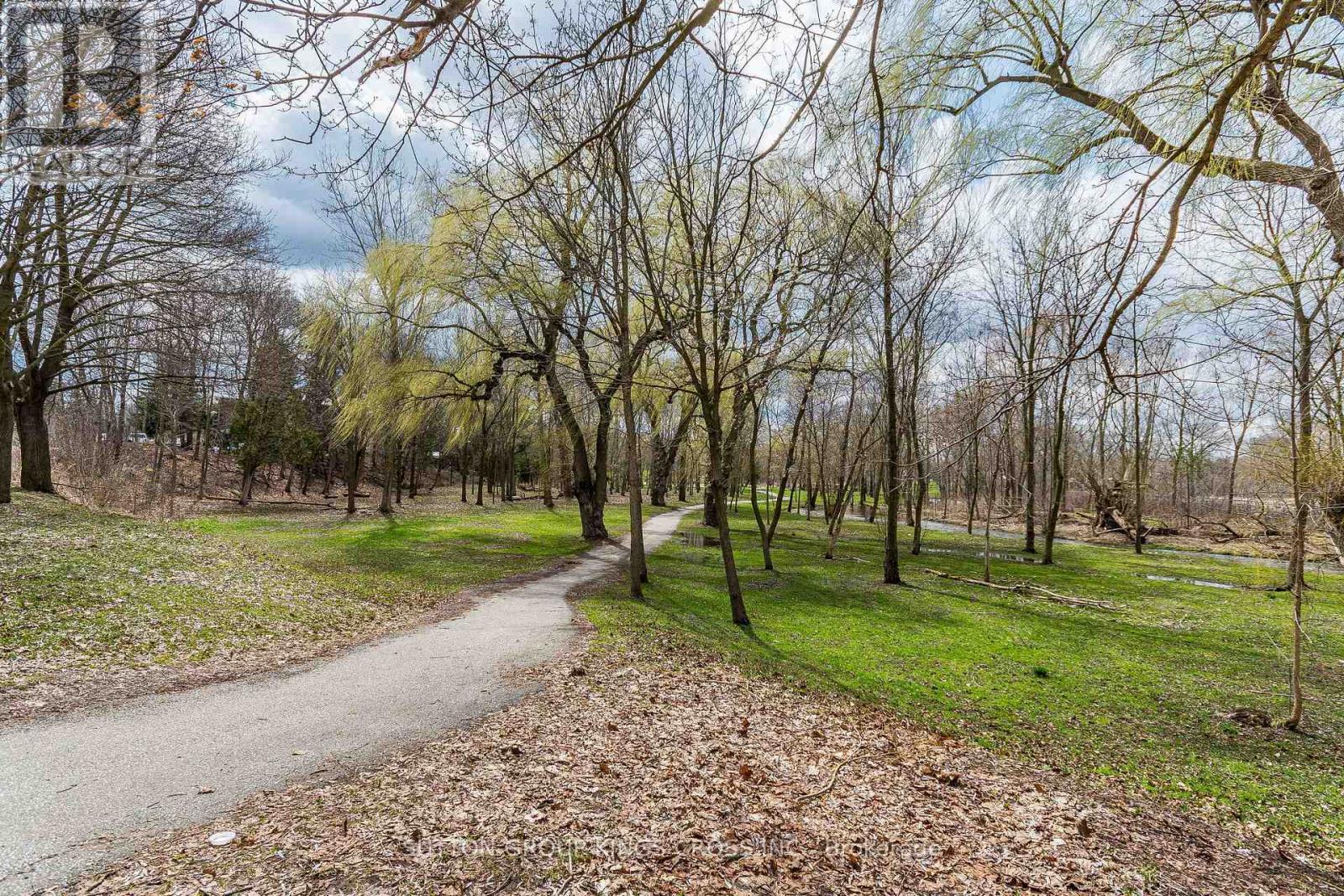 79 - 143 Elgin Street N, Cambridge, ON - Outdoor With View