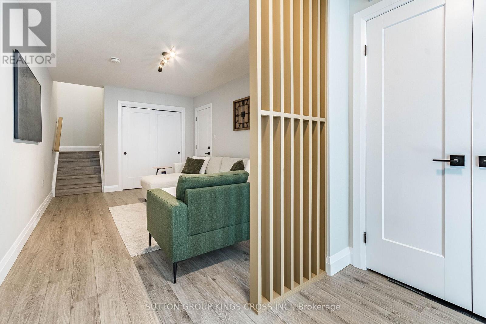 79 - 143 Elgin Street N, Cambridge, ON - Indoor Photo Showing Other Room