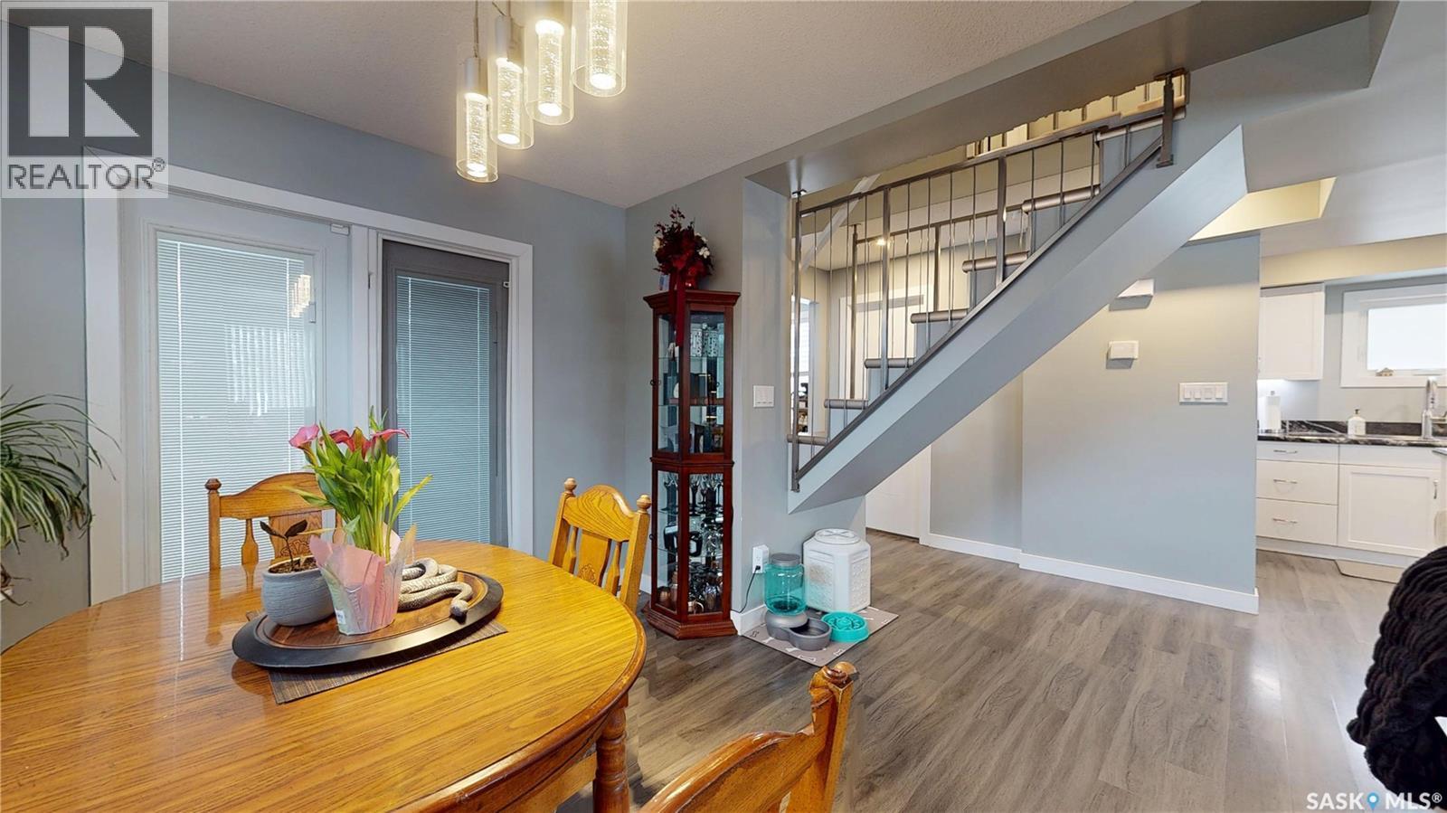 60 Charles Crescent, Regina, SK - Indoor Photo Showing Dining Room