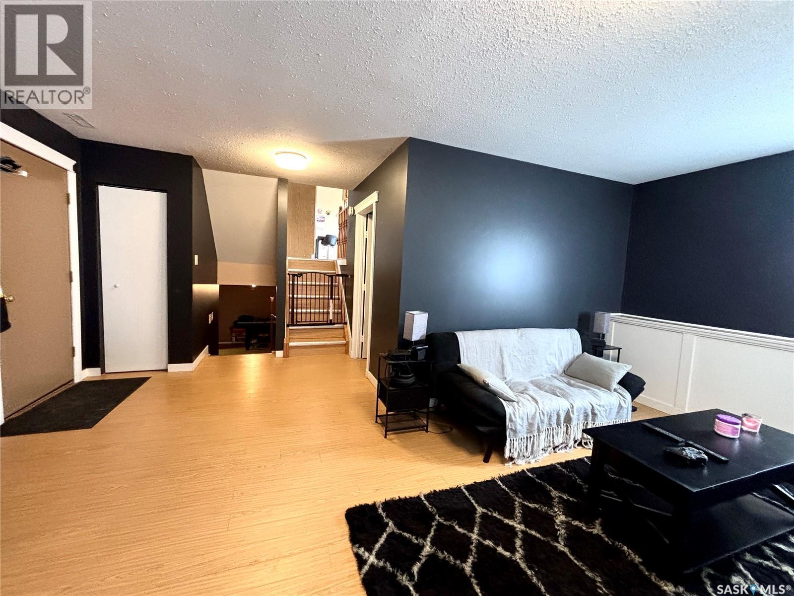 52 Harrigan Crescent, Maple Creek, SK - Indoor