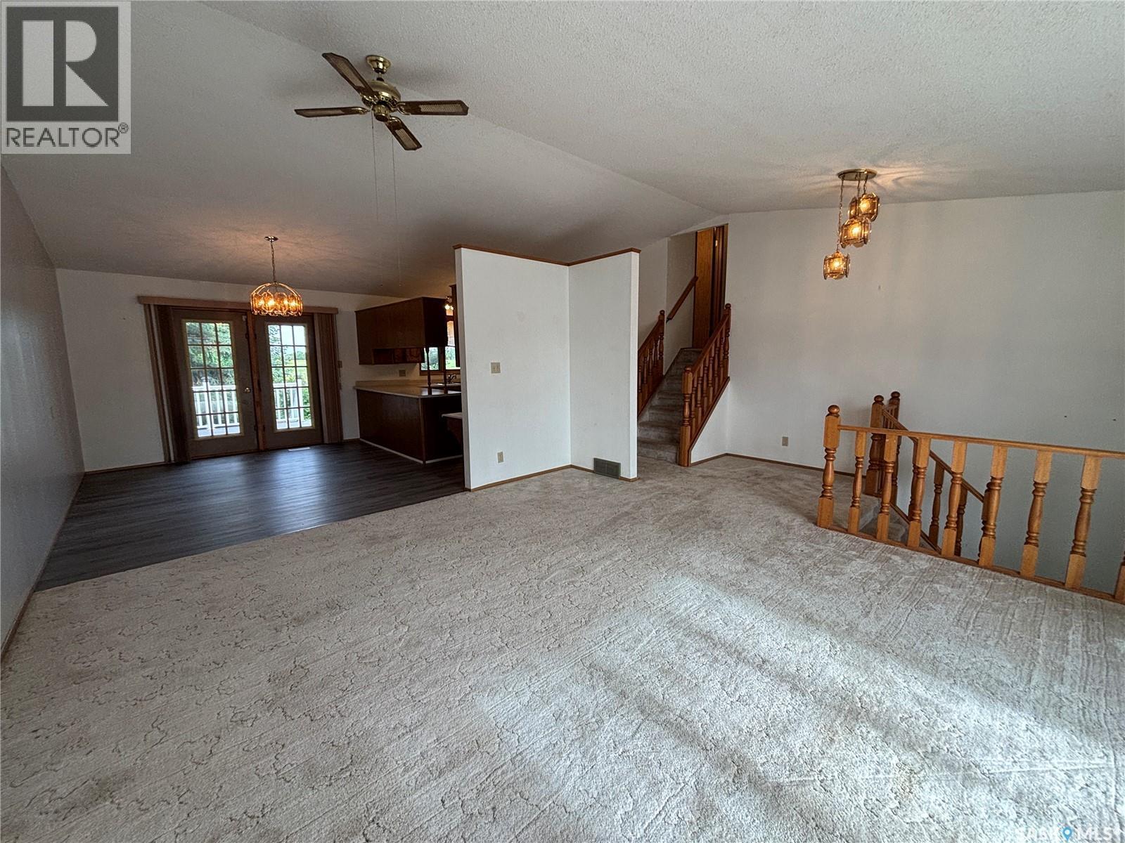 52 Harrigan Crescent, Maple Creek, SK - Indoor Photo Showing Other Room