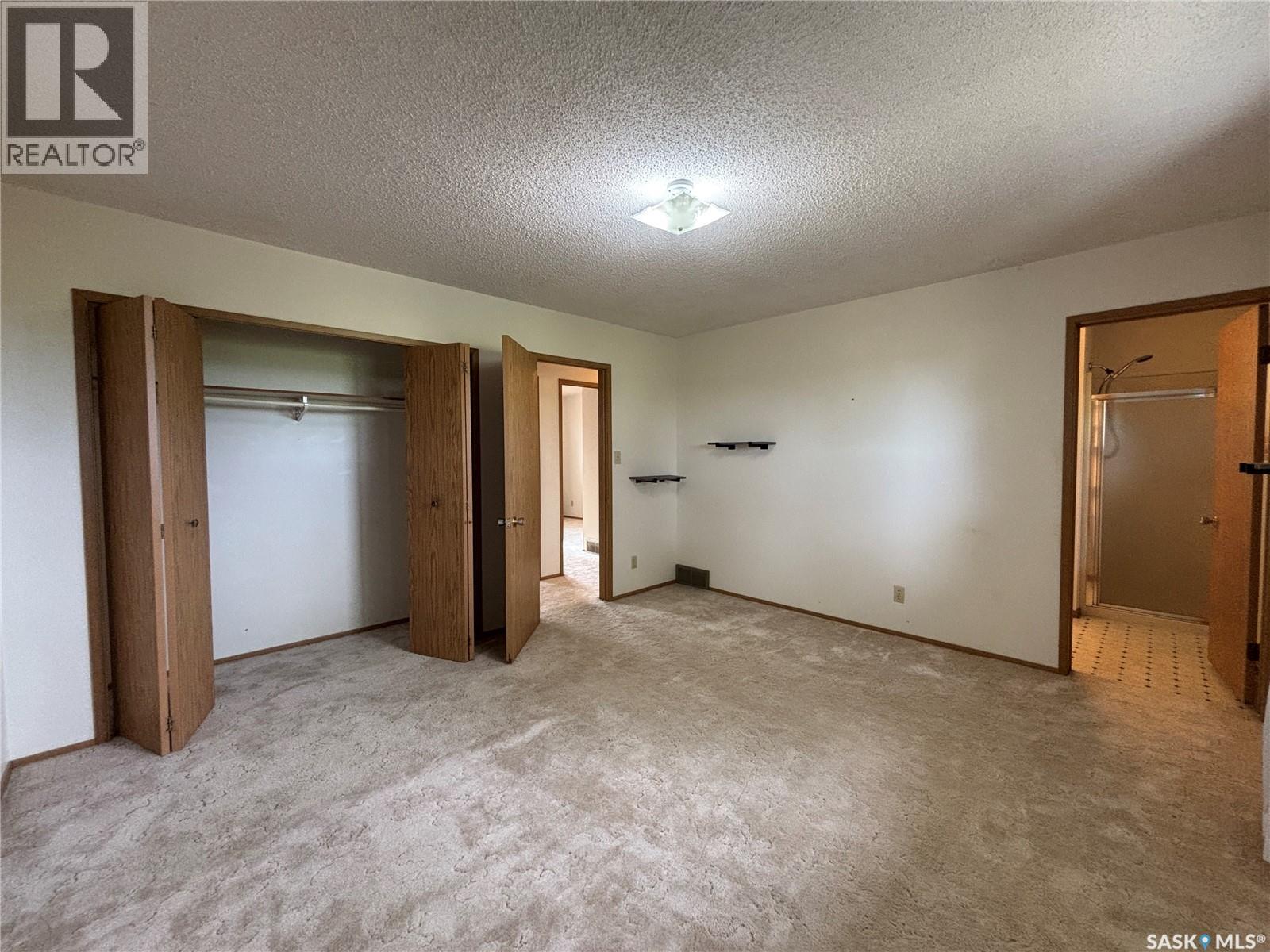 52 Harrigan Crescent, Maple Creek, SK - Indoor Photo Showing Other Room