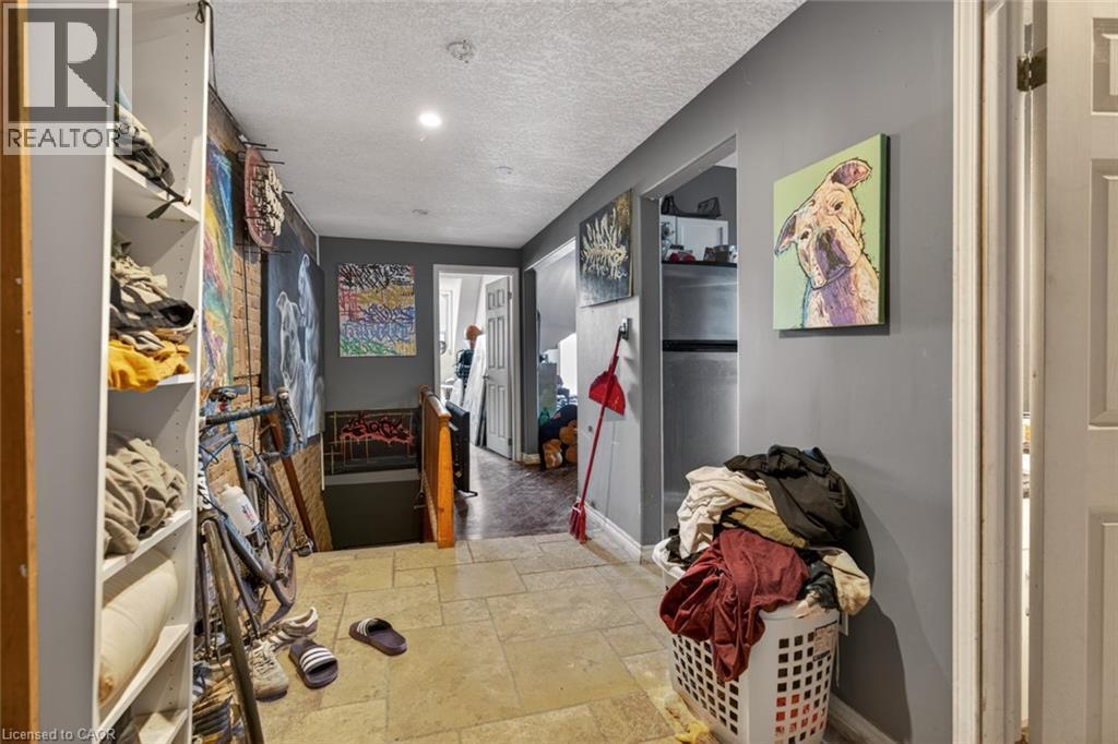 38 Hess Street S, Hamilton, ON - Indoor Photo Showing Other Room