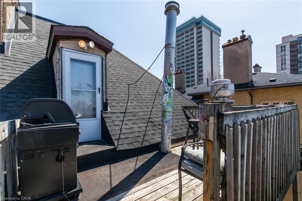 38 Hess Street S, Hamilton, ON - Outdoor